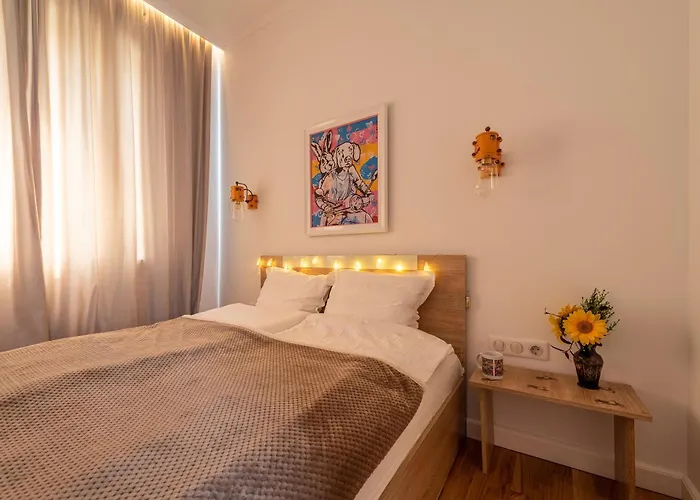 Vespa Aristocratic Central Apartment